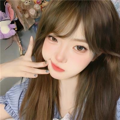绿草如阴